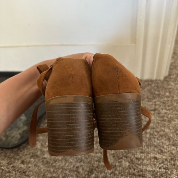 Merona Strappy Sandal Heels - Picture 3 of 3